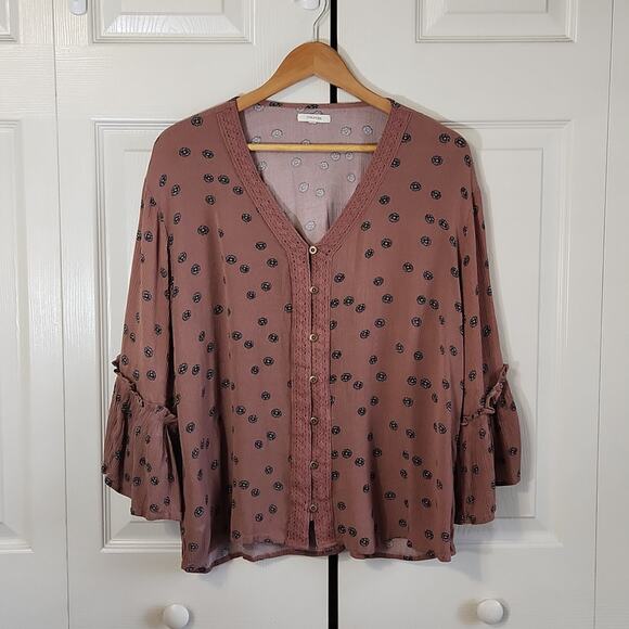 Maurices Womens Mauve Floral Top Size XL Lace Bell Sleeves Fairycore Cottagecore - Picture 1 of 11